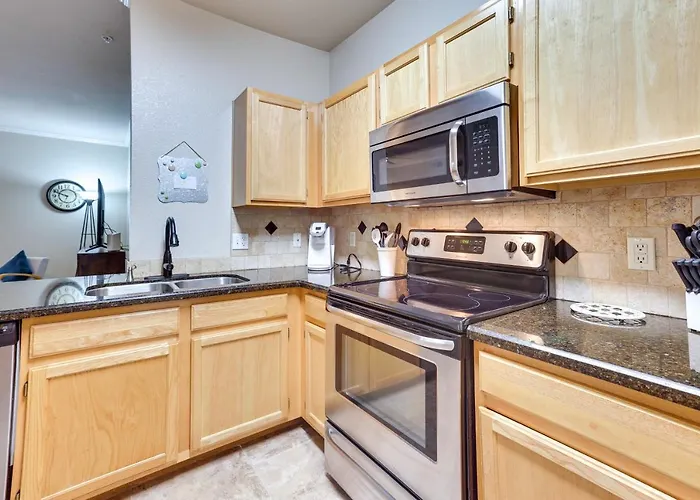 Walk To Papago Park: W/ Perks Holiday home Phoenix